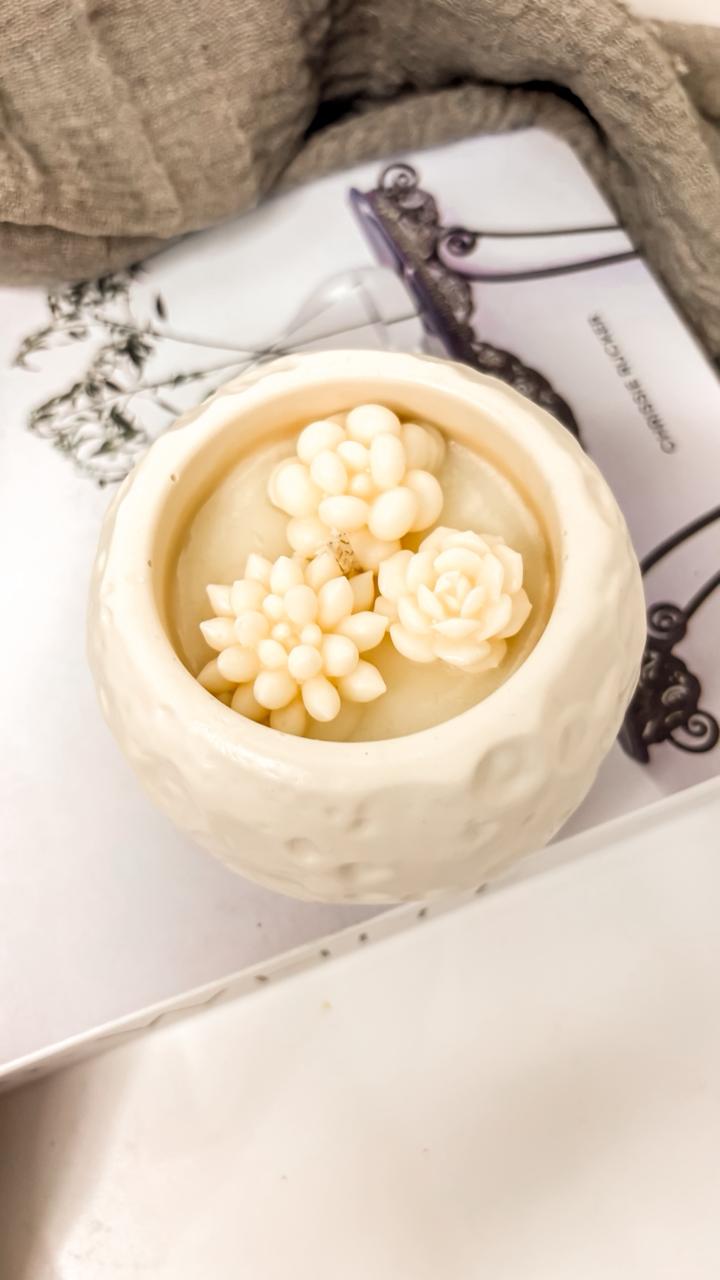 Flora Moon
